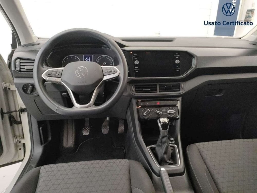Volkswagen T-Cross usata a Varese (15)