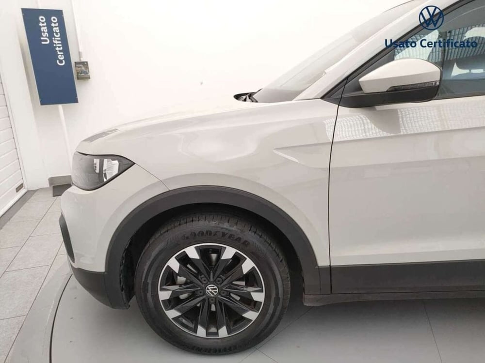 Volkswagen T-Cross usata a Varese (7)