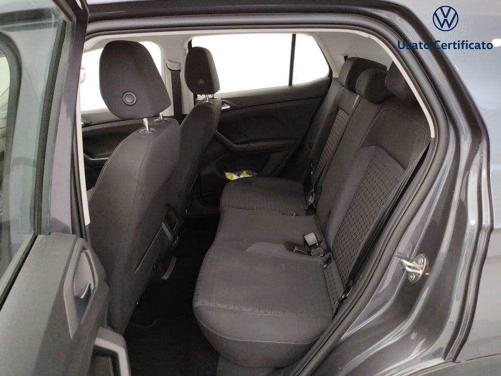 Volkswagen T-Cross usata a Varese (11)