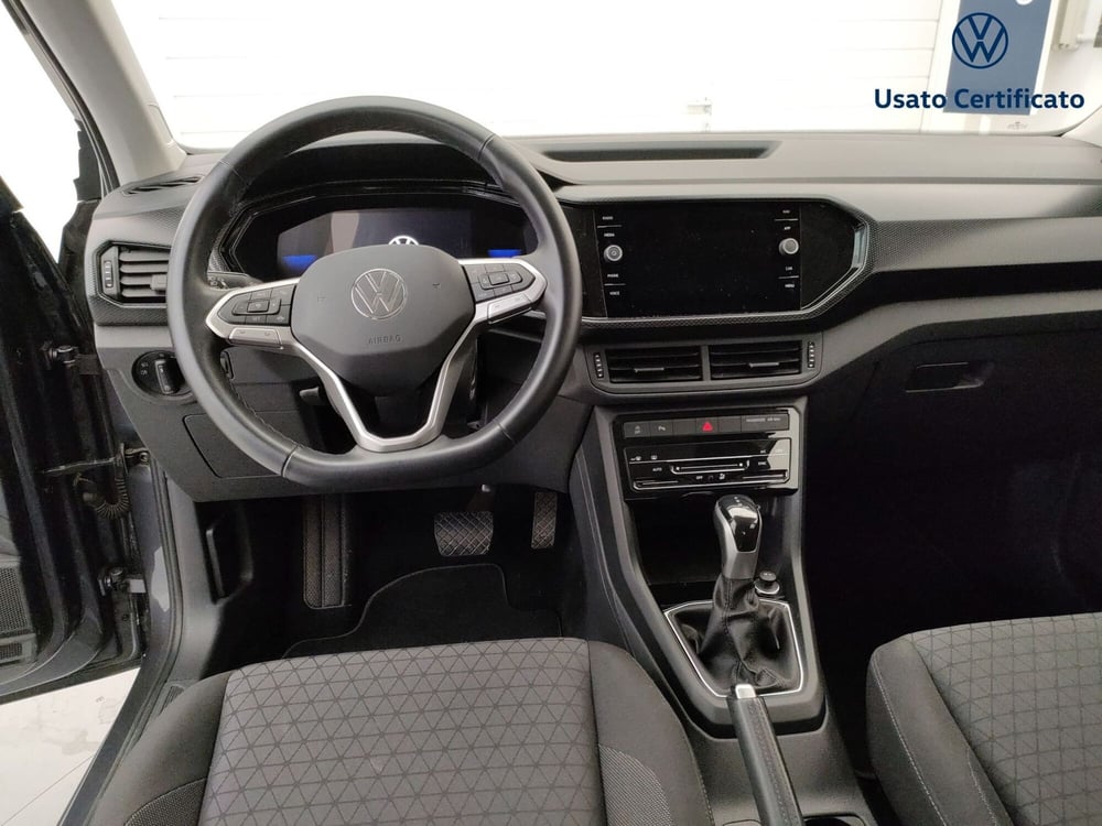 Volkswagen T-Cross usata a Varese (12)