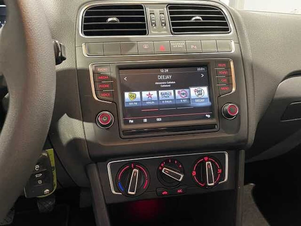 Volkswagen Polo usata a Genova (13)