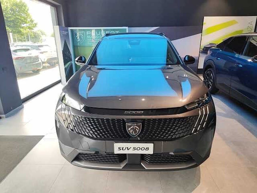 Peugeot 5008 nuova a Viterbo (2)