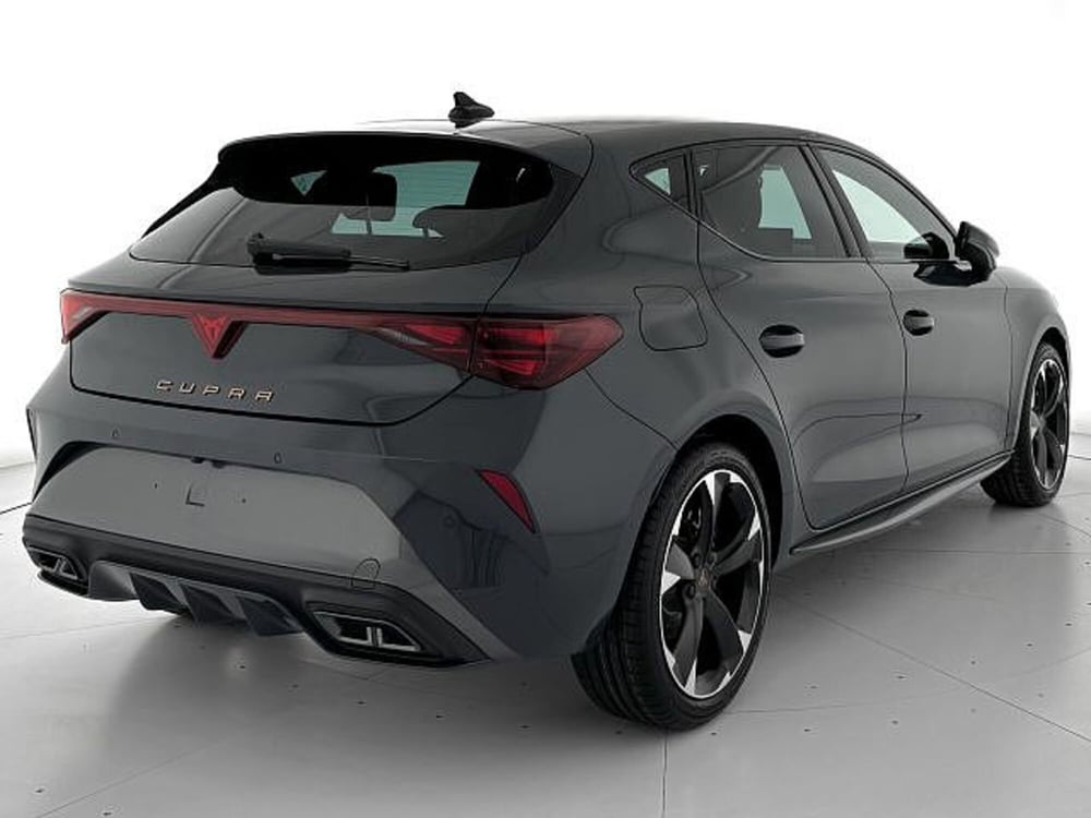 Cupra Leon nuova a Vicenza (3)