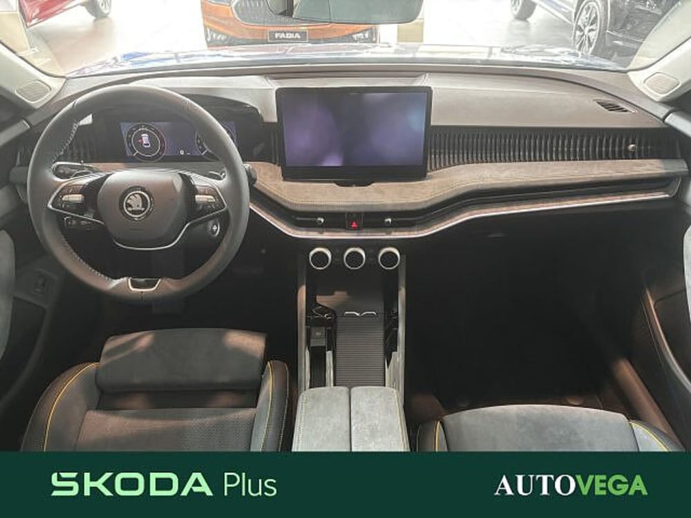 Skoda Superb nuova a Vicenza (8)