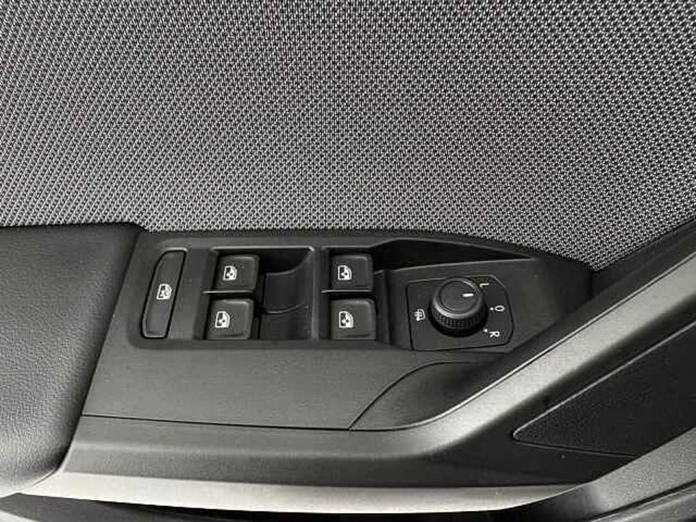 SEAT Leon nuova a Vicenza (11)