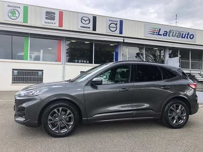 Ford Kuga 1.5 EcoBoost 150 CV 2WD ST-Line del 2021 usata a Lugo