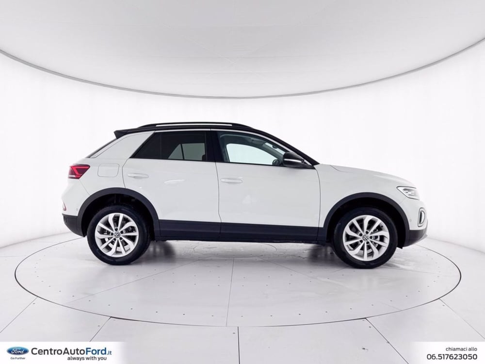 Volkswagen T-Roc nuova a Roma (5)
