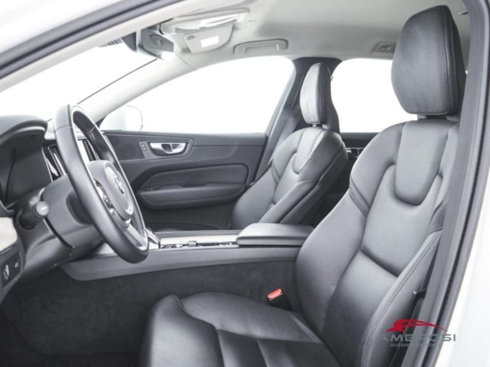 Volvo XC60 usata a Perugia (9)