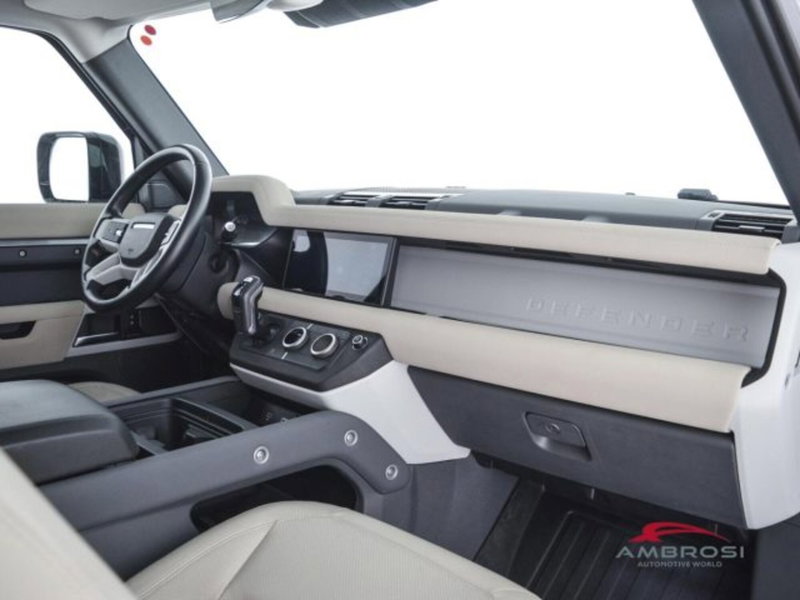 Land Rover Defender usata a Perugia (10)