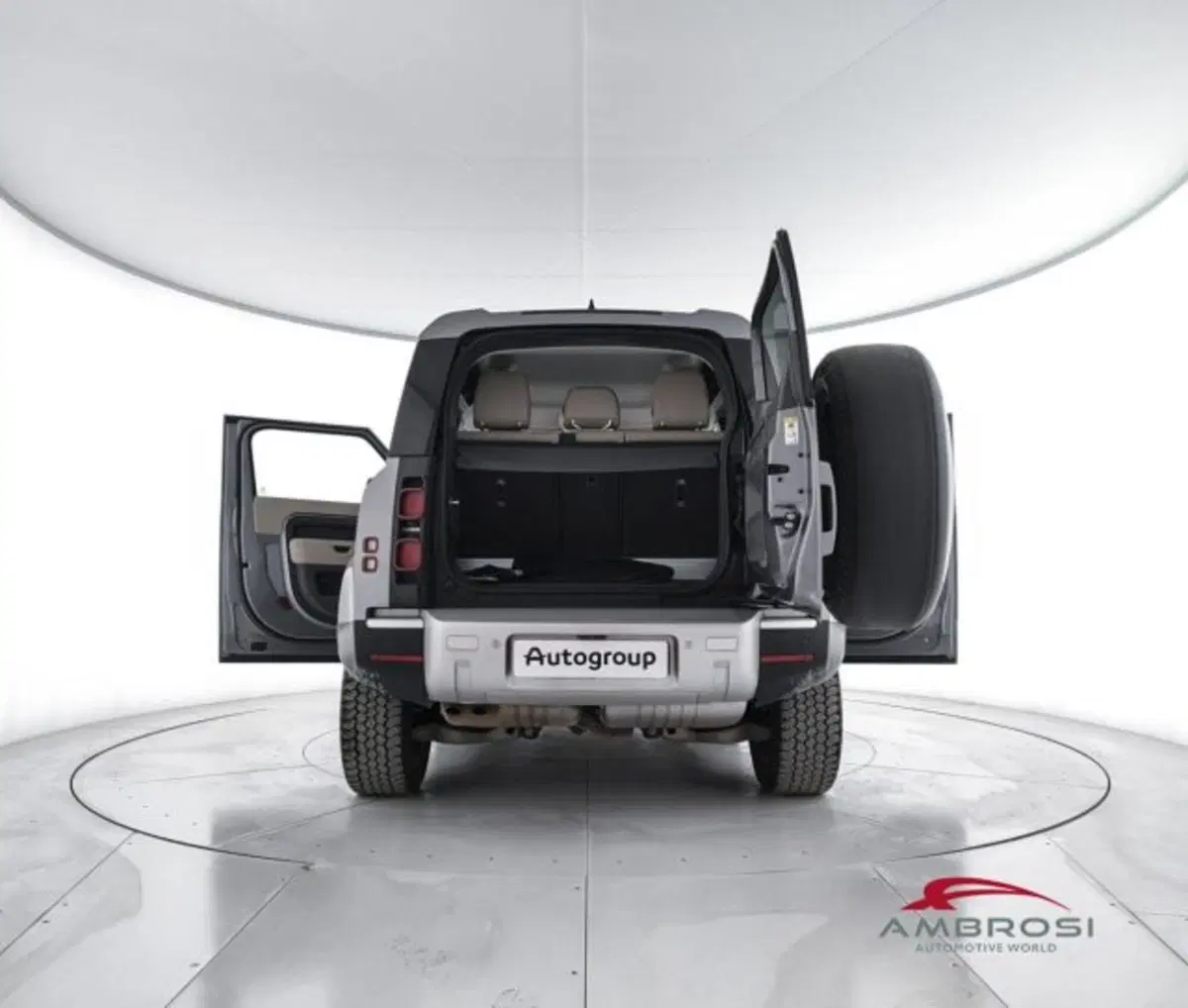 Land Rover Defender usata a Perugia (6)