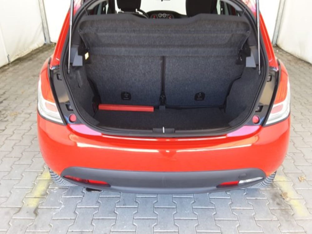 Lancia Ypsilon usata a Firenze (15)