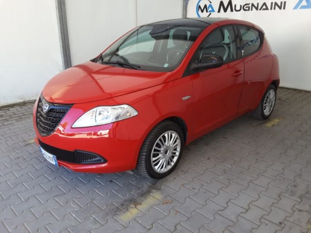 Lancia Ypsilon usata a Firenze (3)