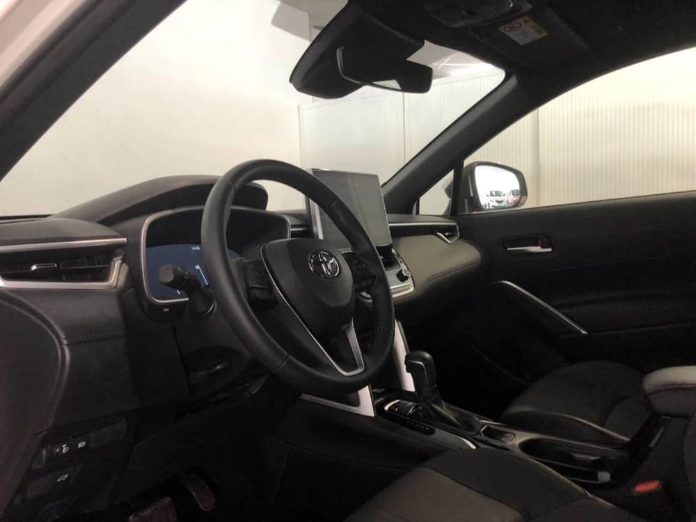 Toyota Corolla Cross Hybrid usata a Torino (10)