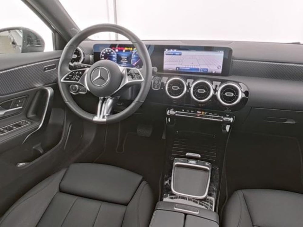 Mercedes-Benz Classe A usata a Milano (5)