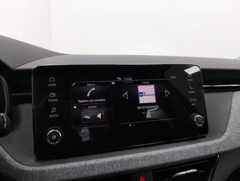 Skoda Kamiq nuova a Como (16)
