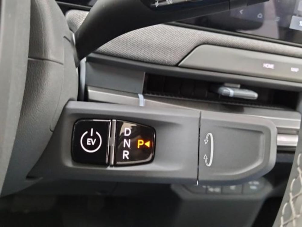 Kia EV3 usata a Como (12)