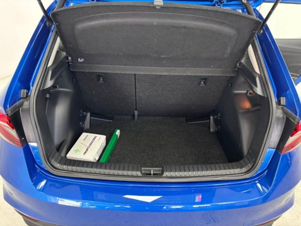 Skoda Fabia usata a Como (16)