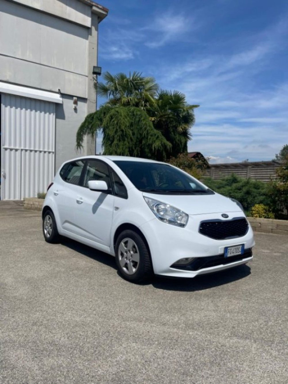 Kia Venga usata a Novara