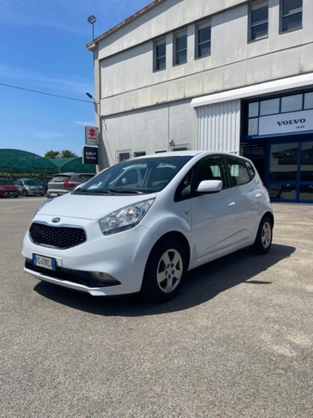 Kia Venga usata a Novara (2)