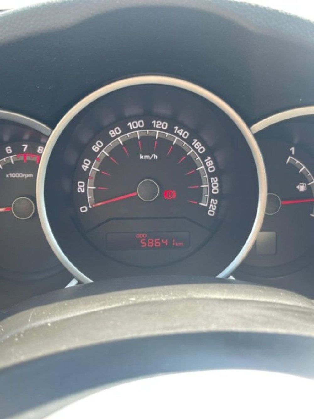 Kia Venga usata a Novara (6)