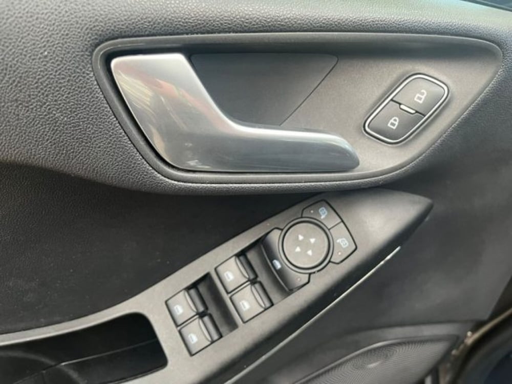 Ford Fiesta usata a Lodi (13)