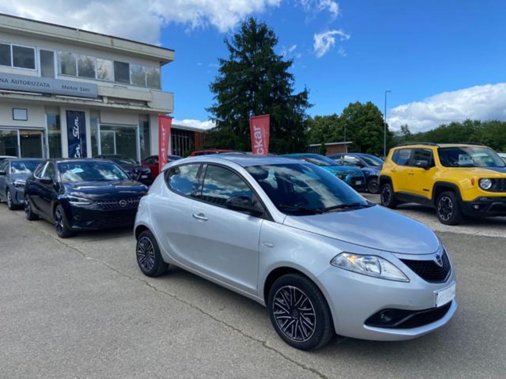 Lancia Ypsilon usata a Firenze (3)