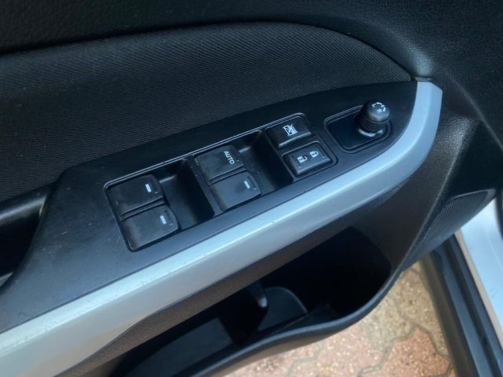 Suzuki Vitara usata a Cuneo (17)