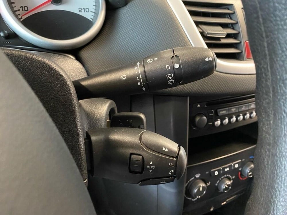 Peugeot 207 usata a Torino (11)