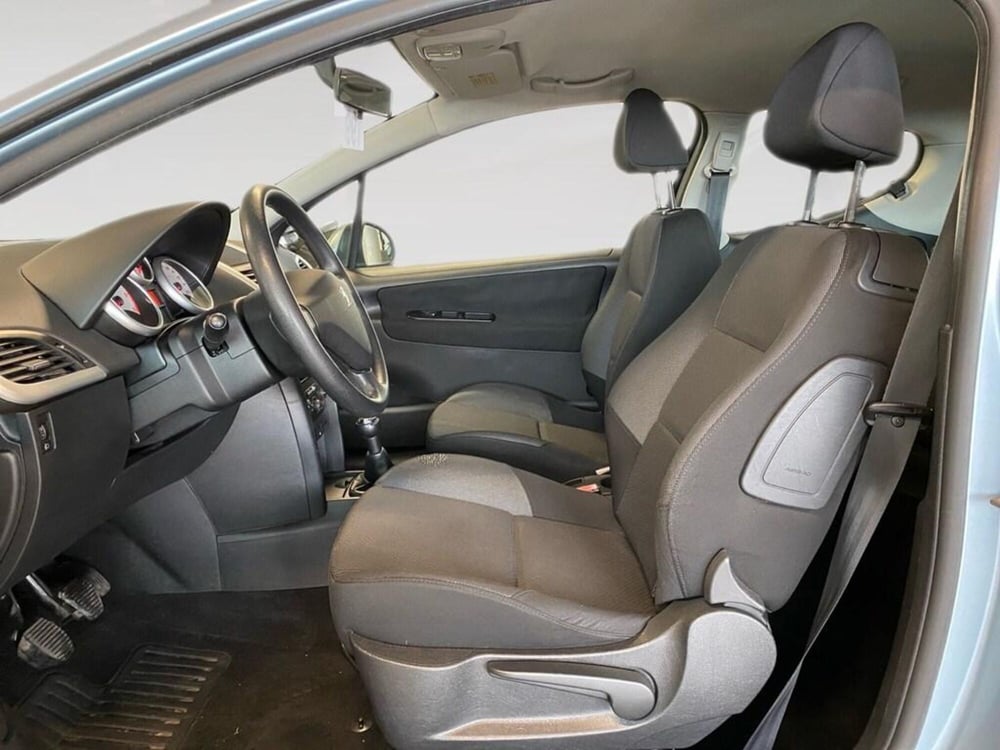 Peugeot 207 usata a Torino (6)