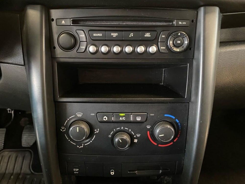 Peugeot 207 usata a Torino (9)