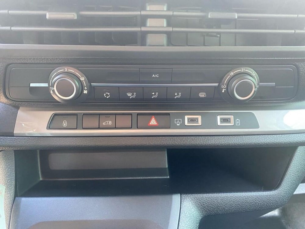 Peugeot Expert Furgone nuova a Torino (11)