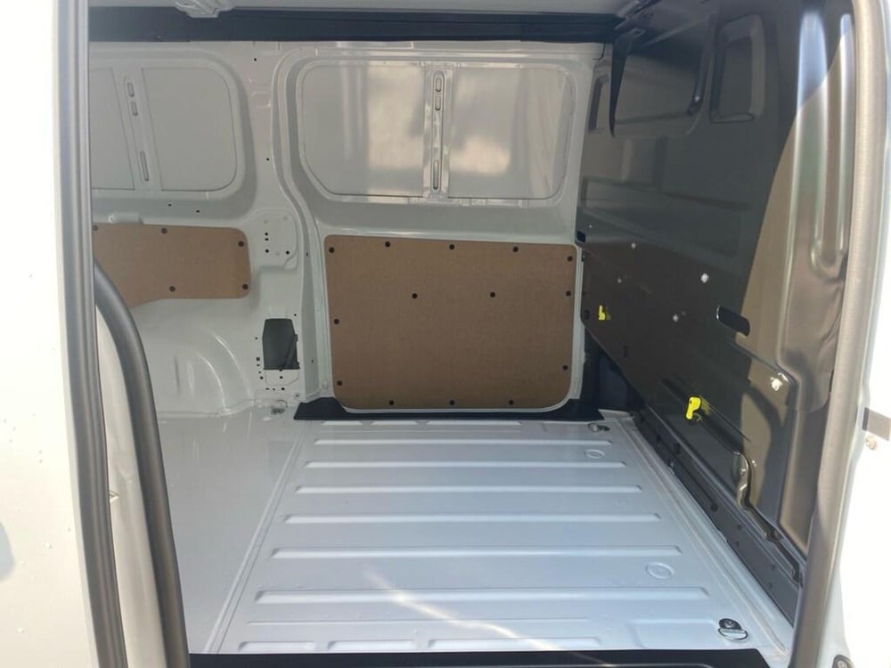 Peugeot Expert Furgone nuova a Torino (9)