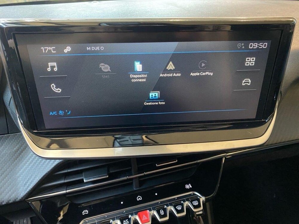 Peugeot 208 nuova a Torino (10)