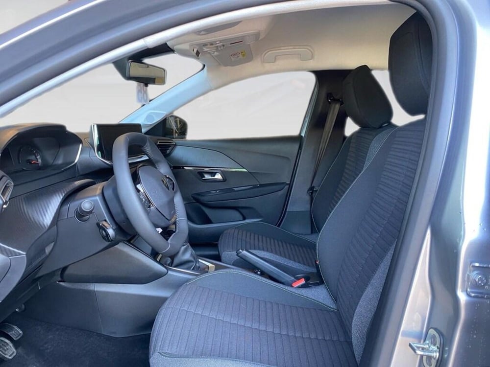 Peugeot 208 nuova a Torino (7)
