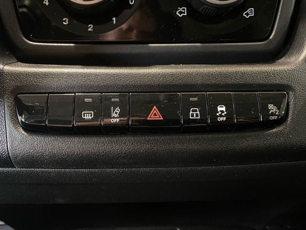 Peugeot Boxer Furgone nuova a Torino (12)
