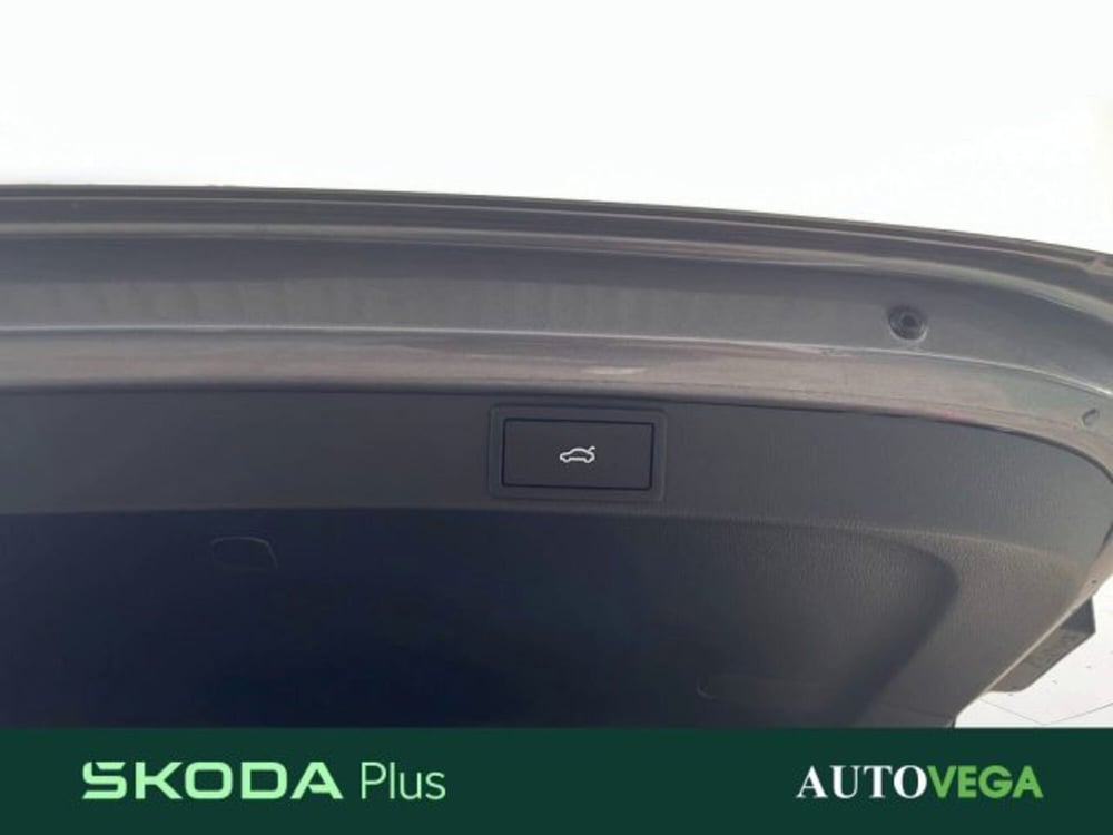 Skoda Octavia Station Wagon nuova a Vicenza (19)