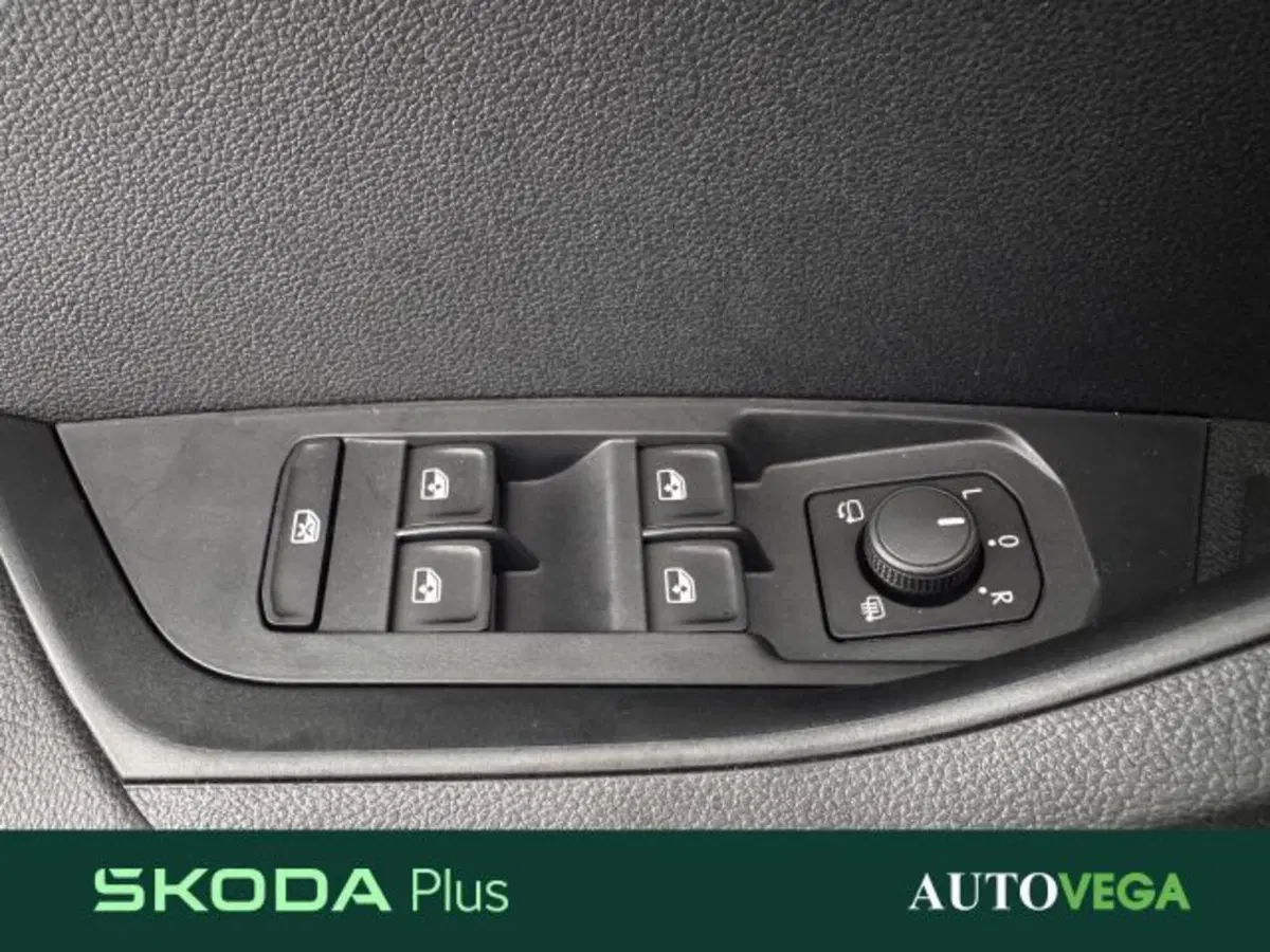 Skoda Karoq nuova a Vicenza (11)