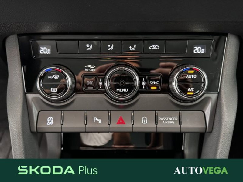 Skoda Karoq nuova a Vicenza (16)