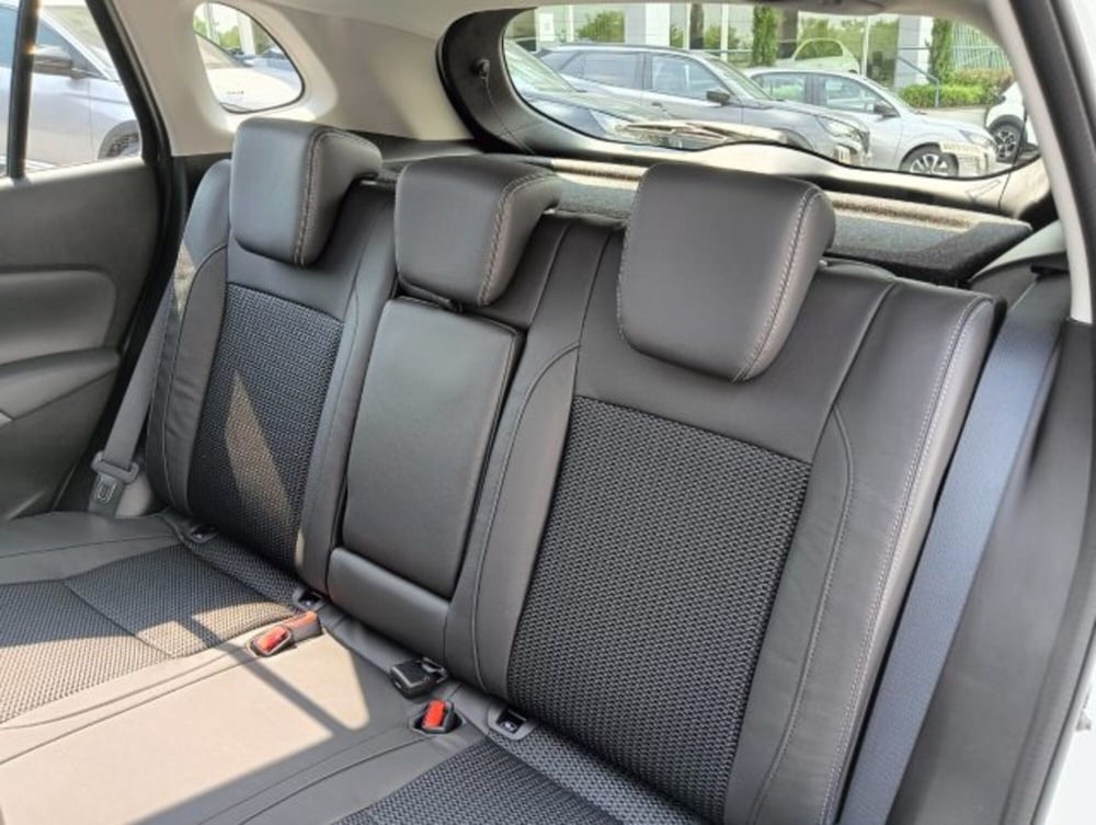 Suzuki S-Cross nuova a Brescia (10)