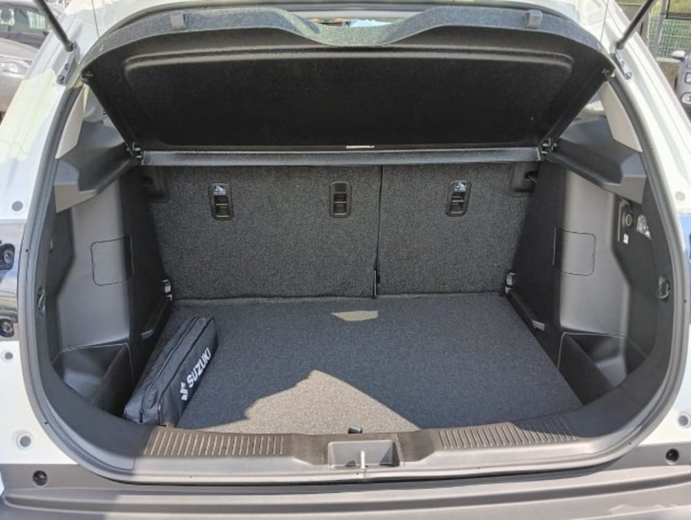 Suzuki S-Cross nuova a Brescia (19)
