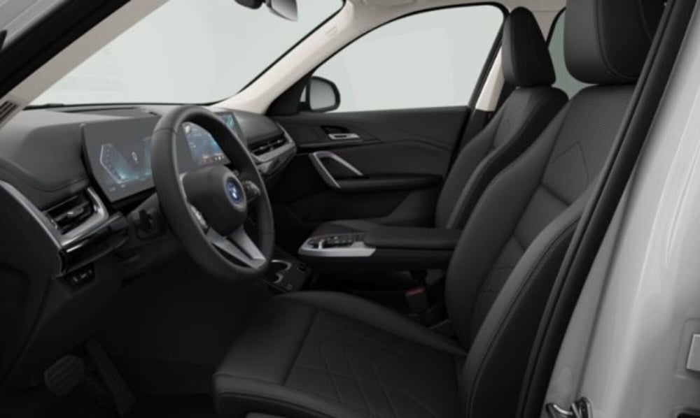 BMW iX1 nuova a Verona (3)