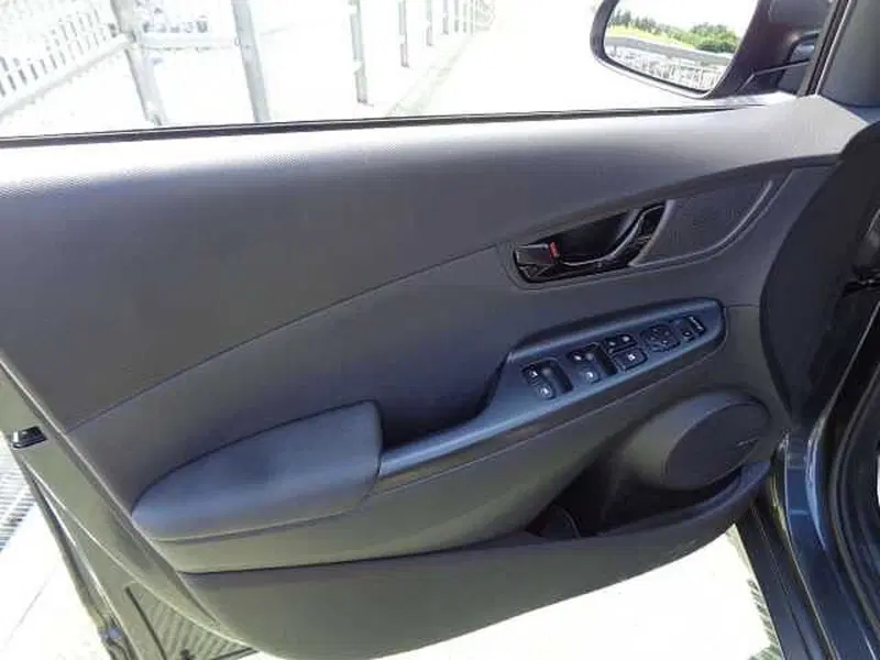 Hyundai Kona usata a Treviso (7)