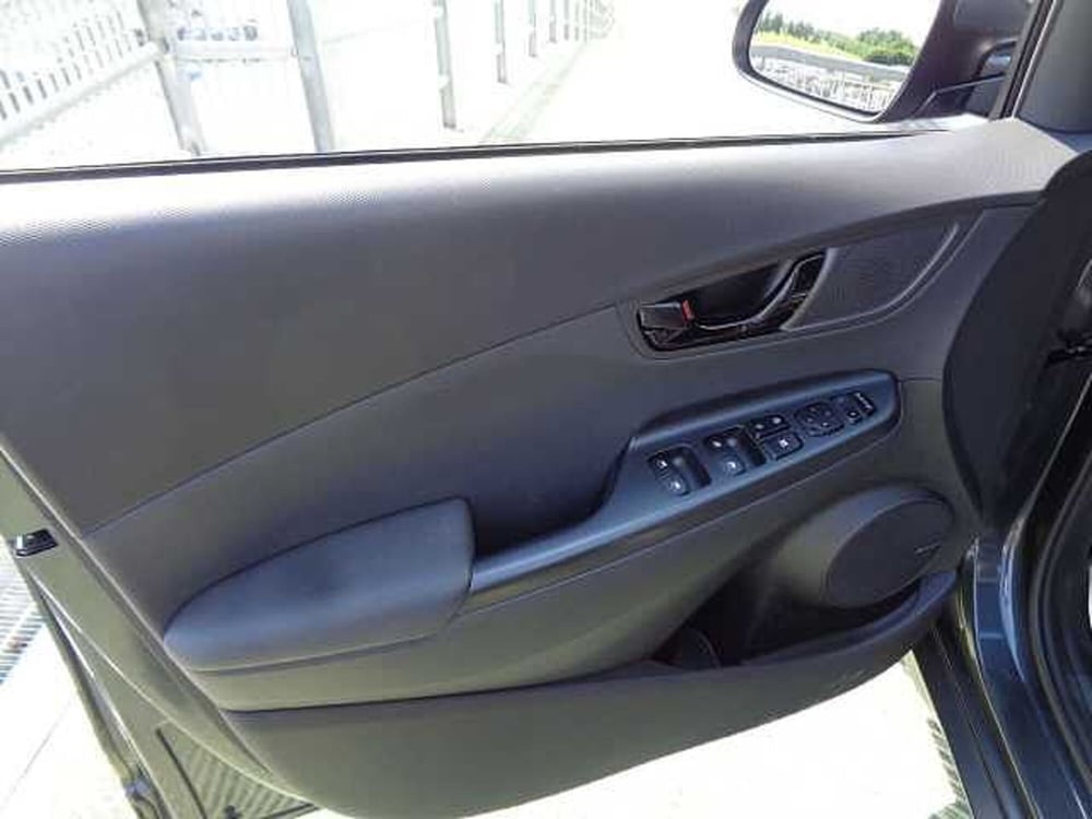 Hyundai Kona usata a Treviso (7)