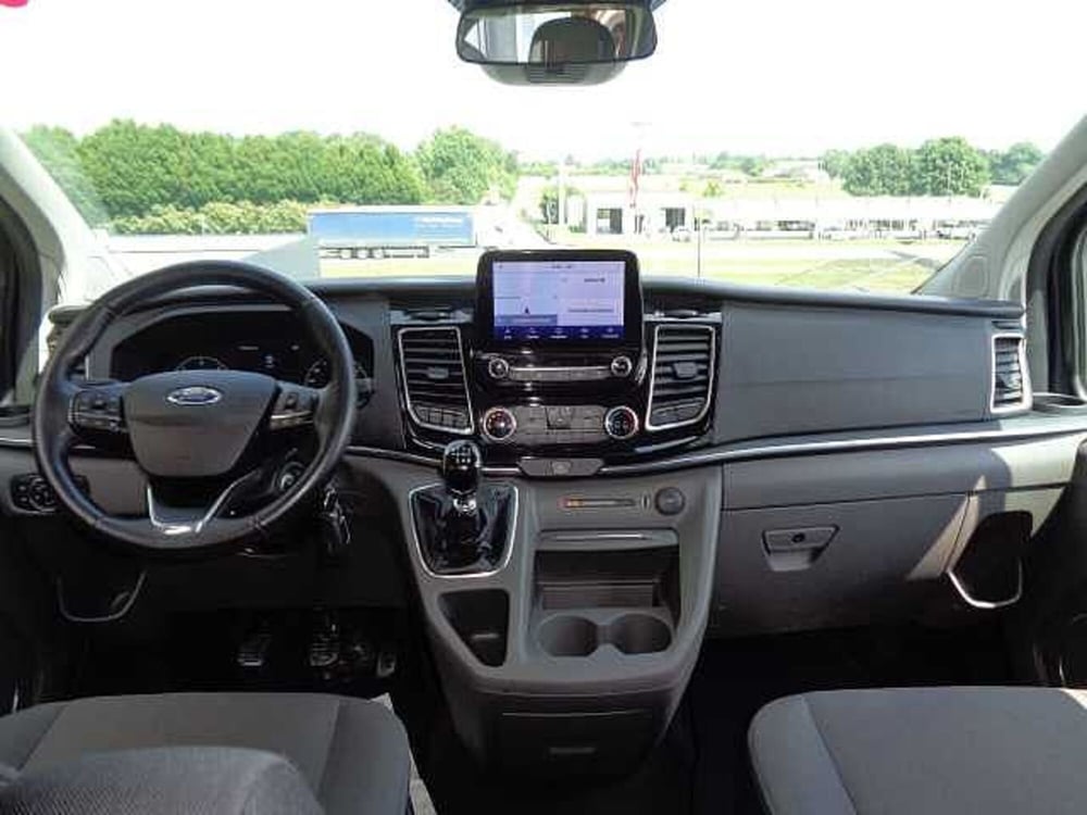 Ford Tourneo Custom usata a Treviso (12)
