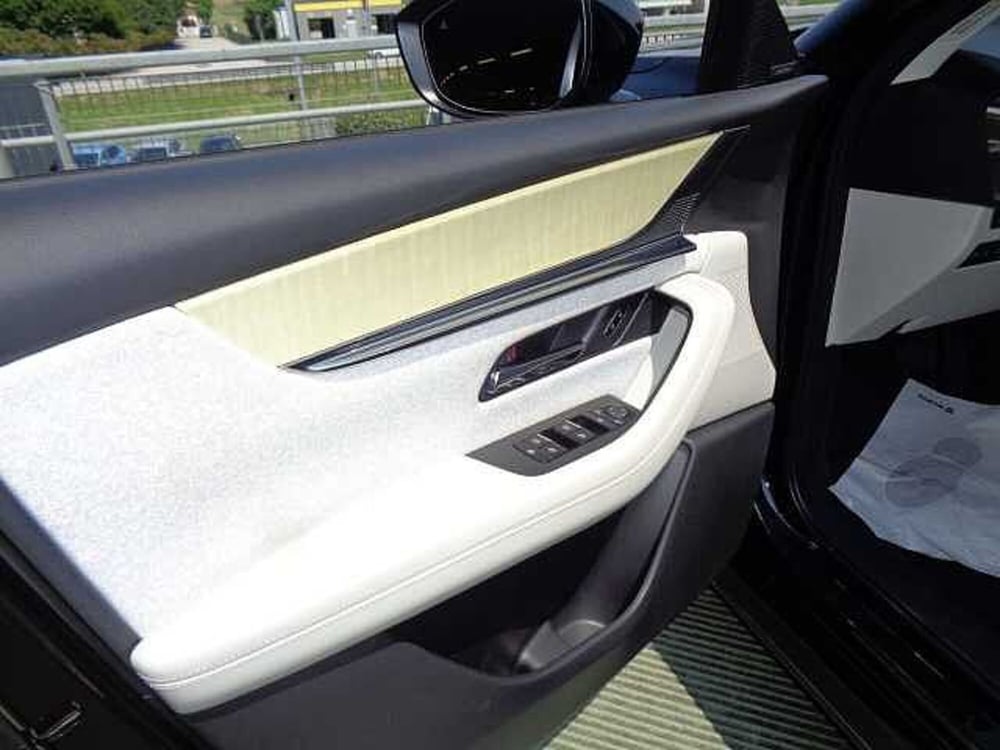 Mazda CX-60 usata a Treviso (8)