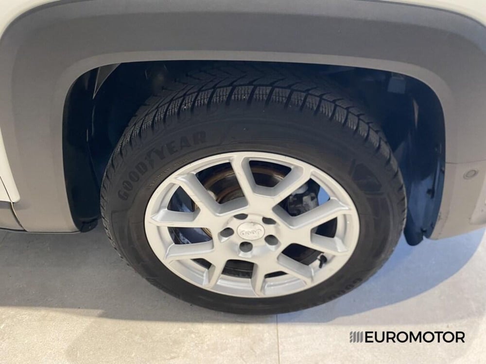 Jeep Renegade usata a Bari (6)