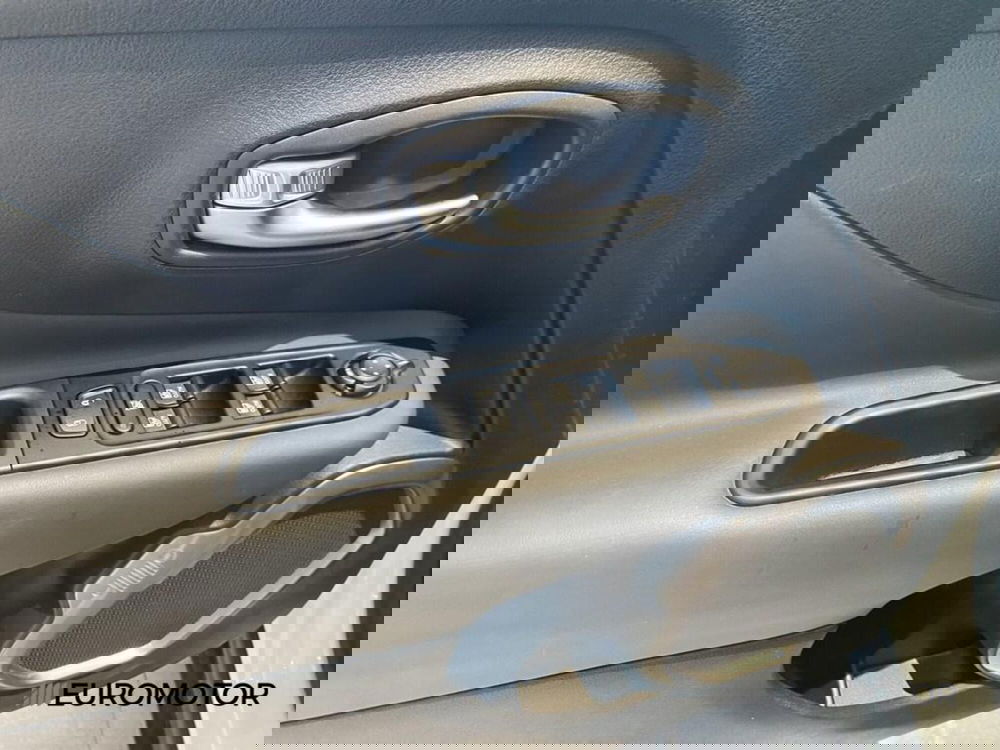 Jeep Renegade usata a Bari (13)