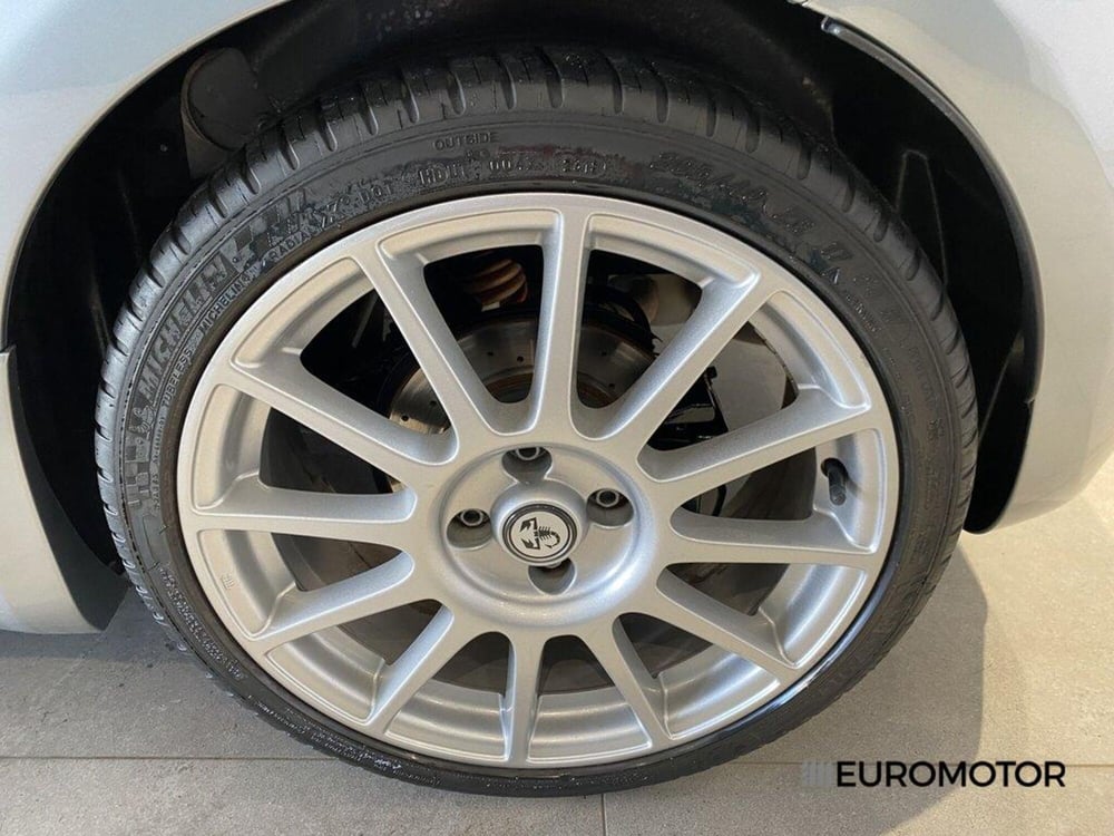 Abarth 695 Cabrio usata a Bari (10)