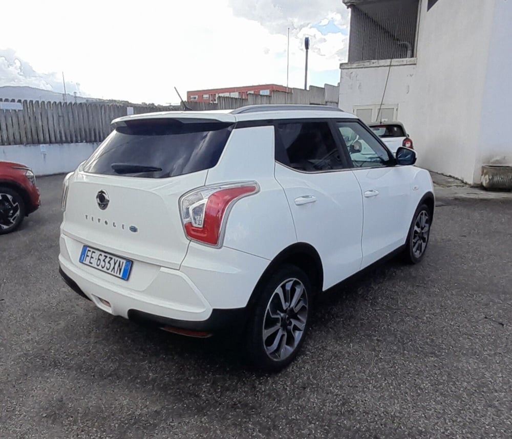 Ssangyong Tivoli usata a Cosenza (5)