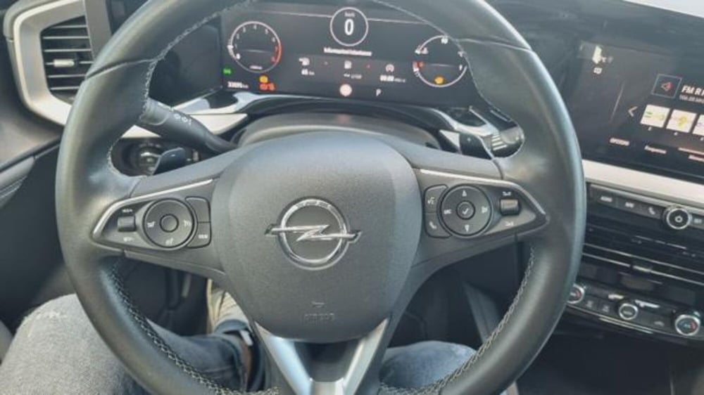 Opel Mokka usata a Savona (11)